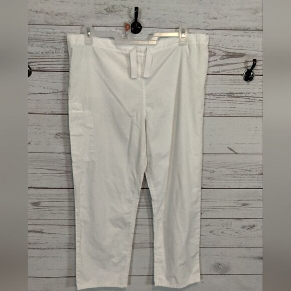 "Cherokee" woman's nursing pants  - Picture 1 of 8